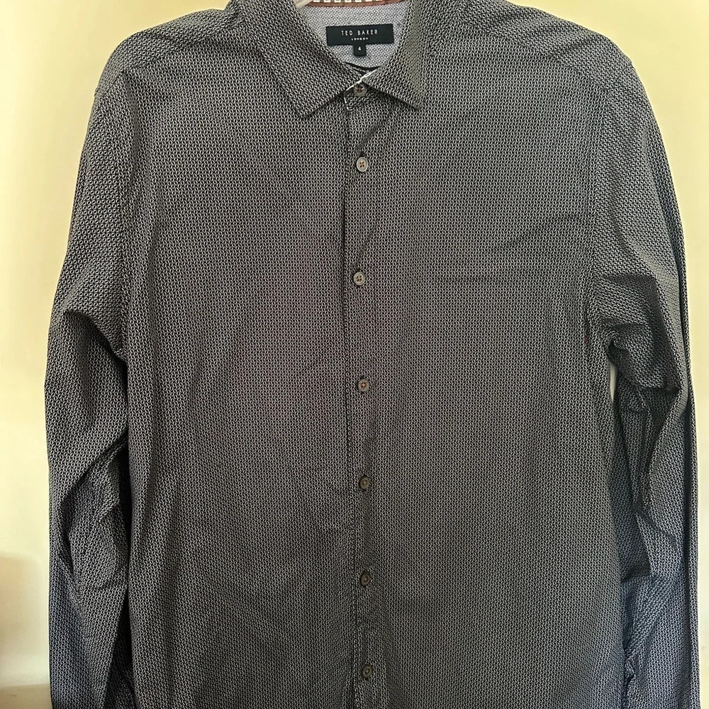 Ted Baker Pattern Button Down Shirt - image 6